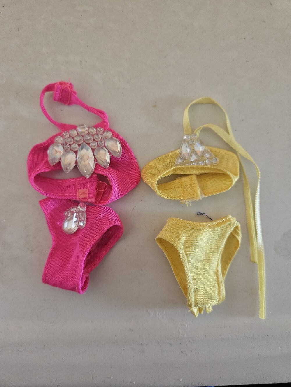 1993 Sun Jewel Barbie & Skipper Swim Suits